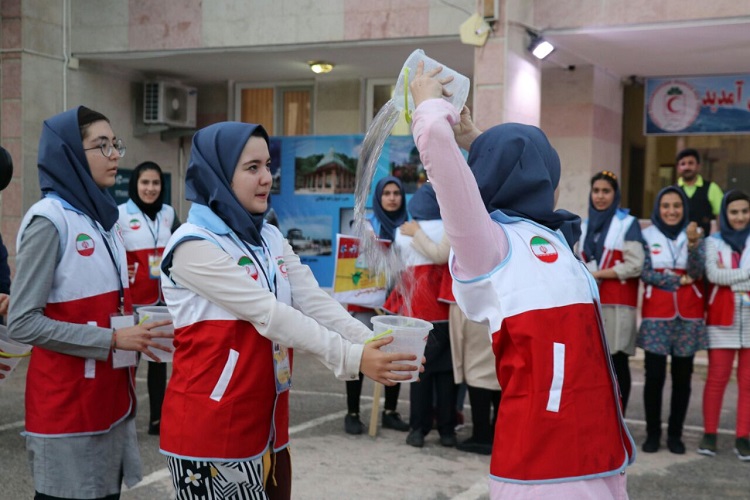برتری دانشآموزان البرزی در اردوی کشوری دوستی هلالاحمر برتری دانشآموزان البرزی در اردوی کشوری دوستی هلالاحمر