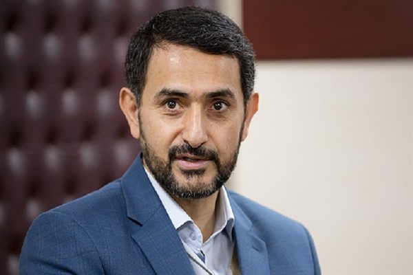 مجتبی زارعی در دانشگاه شهید چمران اهوازسیاستگذاری نفت گریزانه و حکمرانیِ مردمگرا از مختصات نظریۀ نظام انقلابی است