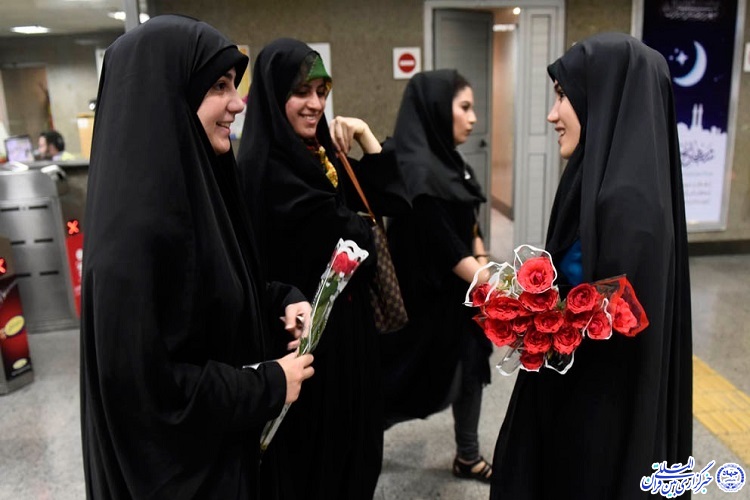 از نبود لباس&zwnj;های اسلامی در بازار تا فیلم&zwnj;هایی که ارزش حجاب را کم رنگ می&zwnj;کنند