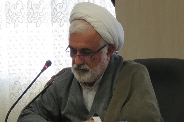 مطالعه؛ عامل رهایی انسان از استعمار و استبداد/فرهنگ مطالعه از طریق کودکان به خانواده منتقل شود مطالعه؛ عامل رهایی انسان از استعمار و استبداد/فرهنگ مطالعه از طریق کودکان به خانواده منتقل شود
