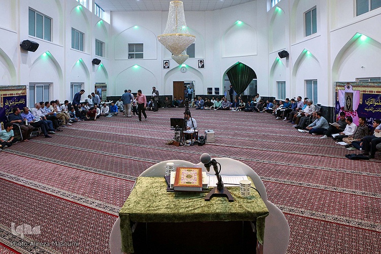 اعلام نفرات برتر مرحله استانی مسابقات قرآن اوقاف در بخش آقایان