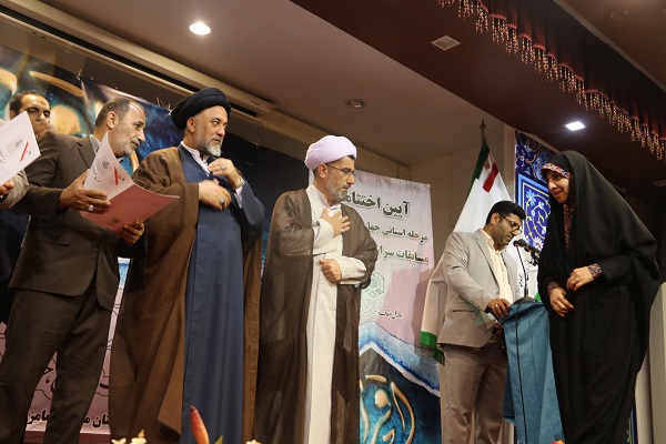 گزارش تصویری اختتامیه مسابقات قرآن اوقاف مازندران در آمل