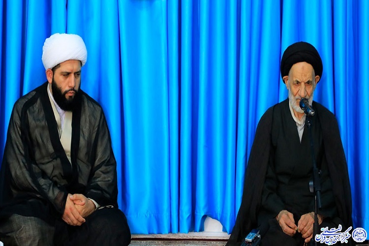 طلبه&zwnj;های جوان خود را برای حضور در عرصه جهانی آماده کنند
