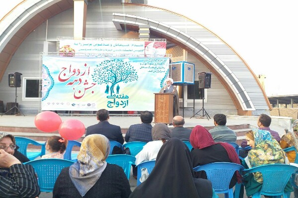 اثری از عاطفه و مدارا در خانوادهها وجود ندارد اثری از عاطفه و مدارا در خانوادهها وجود ندارد