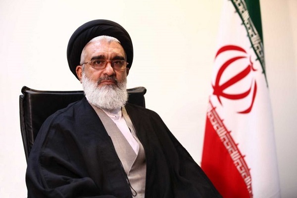 ترویج بی&zwnj;حجابی از توطئه&zwnj;های دشمن برای براندازی نظام اسلامی است