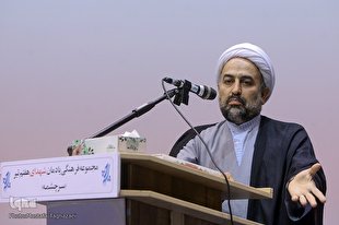 جامعترین سبد ابزار اقامه عزای سیدالشهدا(ع) رونمایی شد/ ضرورت تولید محتوای کاربردی در سبک زندگی