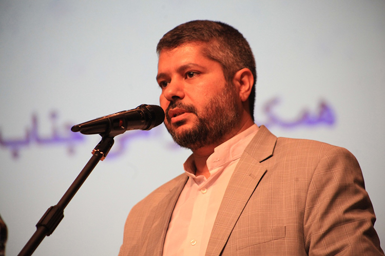 عایدات وقف به سمت کار فرهنگی سوق داده شود