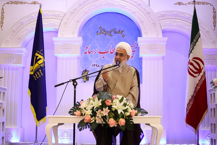 حریت و آزادگی جزء جدایی ناپذیر قلم خبرنگاران