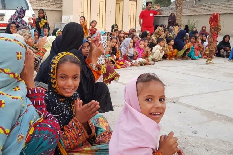 اجرای طرح &laquo;نذر آب 2&raquo; با حضور کاروان سلامت در سیستان&zwnj;وبلوچستان