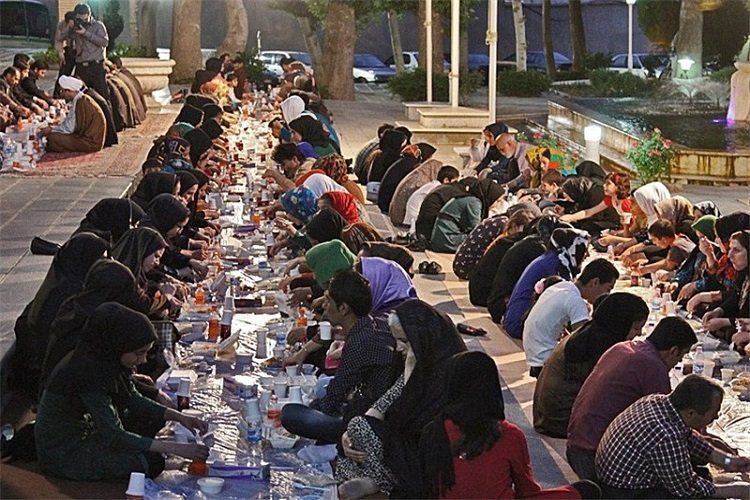 اطعام&zwnj;دهی هزار نیازمند در همدان