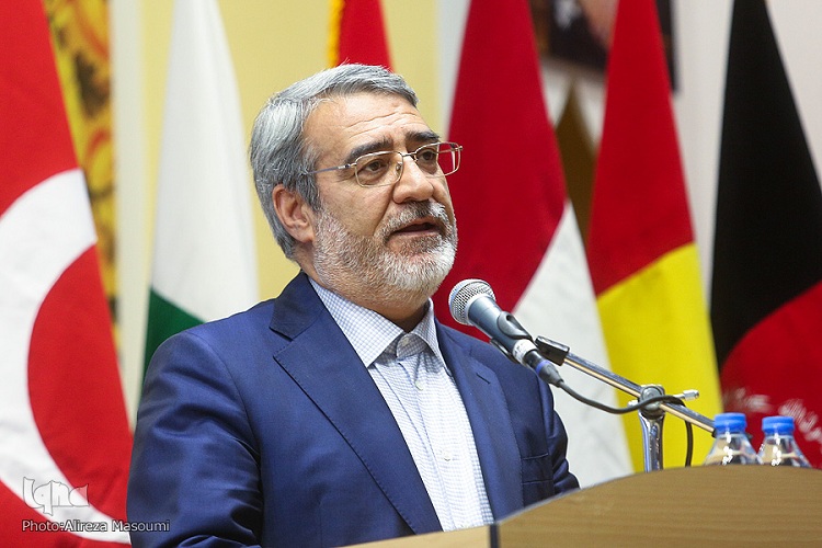 اربعین تحقق شعار &laquo;انالله و انا الیه راجعون&raquo; است