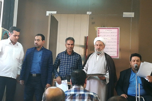 تجلیل از آزادگان و سادات آموزش و پرورش کاشان