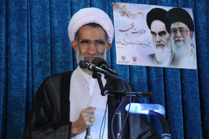 نماز جمعه علامت مومن است