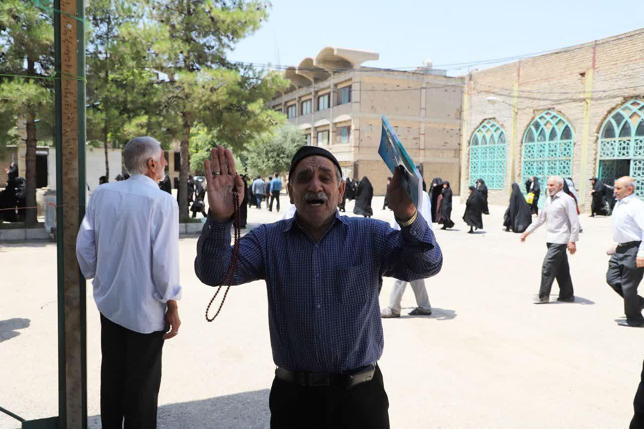 دشمن از شکوه نماز جمعه در هراس است