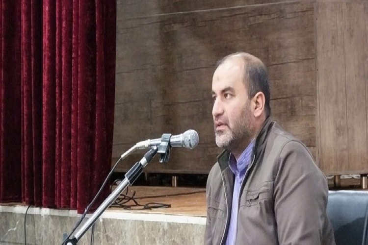 ارتباط با رسانهها باید به دور از ملاحظات سیاسی باشد ارتباط با رسانهها باید به دور از ملاحظات سیاسی باشد