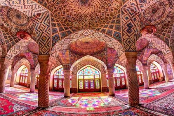 احیای معماری ایرانی اسلامی اولویت بنیاد مسکن در طرح&zwnj;های روستایی باشد