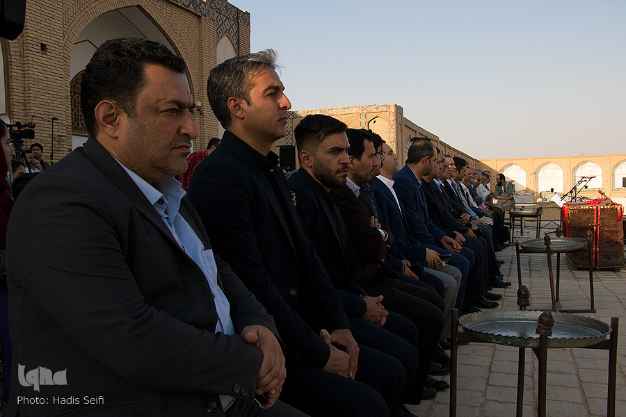 رونمایی از پوستر جشنواره فیلم کودک و نوجوان