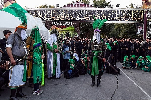 حرکت نمادین &laquo;کاروان عشق&raquo; در همدان