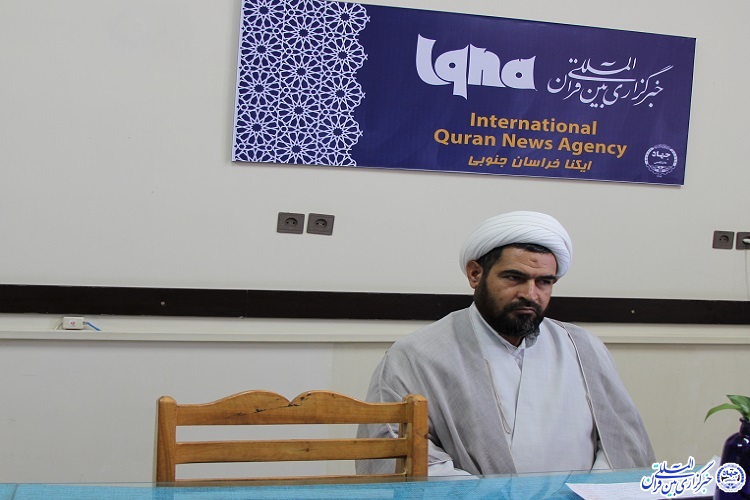 وقتی مسجد در میان آسمان خراش&zwnj;ها گم می&zwnj;شود