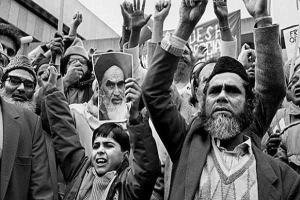 هیچ جای عالم به اندازه مردم کشمیر، شیفته ایران و انقلاب نیستند/ برخورد دیپلماتیک با هند