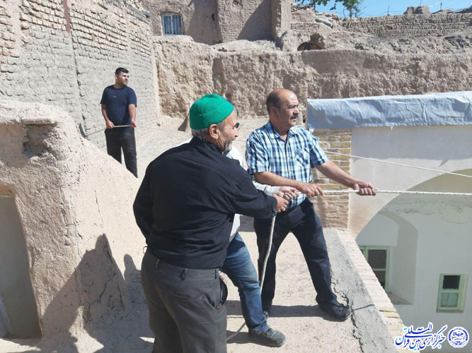 بیرق عزا در حسینیه کبابی بیرجند