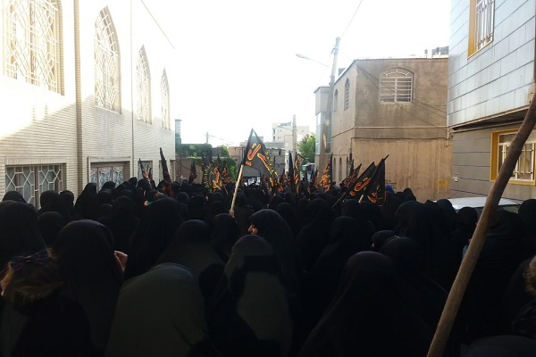 طنین فریاد دلنشین «لبیک یاحسین(ع)» در تویسرکان طنین فریاد دلنشین «لبیک یاحسین(ع)» در تویسرکان