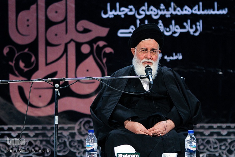 روضه&zwnj;خوانی اهل&zwnj;بیت(ع) حرف اول را در روحانیت می&zwnj;زند
