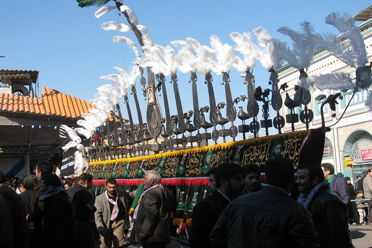 ممنوعیت علمکشی روز سوم امام حسین(ع) در کرج ممنوعیت علمکشی روز سوم امام حسین(ع) در کرج