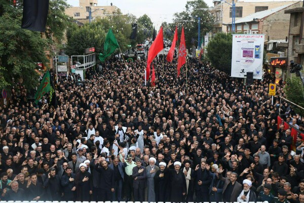 ندای لبیک یاحسین(ع) در ارومیه طنینانداز شد ندای لبیک یاحسین(ع) در ارومیه طنینانداز شد