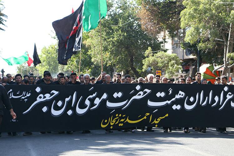 گزارش تصویری دسته عزاداری احمدیه زنجان گزارش تصویری دسته عزاداری احمدیه زنجان
