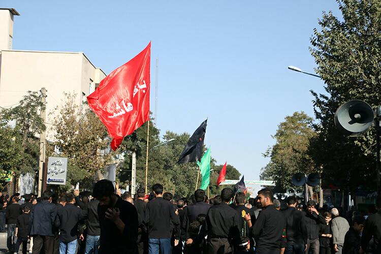 گزارش تصویری دسته عزاداری احمدیه زنجان گزارش تصویری دسته عزاداری احمدیه زنجان