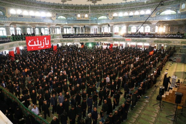 نماز ظهر عاشورا در چهارمحال و بختیاری اقامه شد