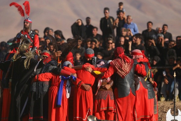 گزارش تصویری از تعزیه‌خوانی در چهارمحال و بختیاری