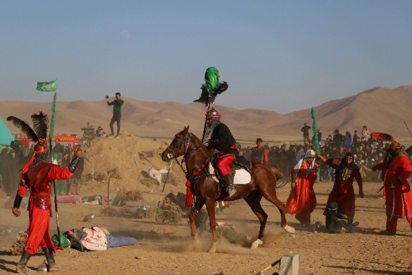گزارش تصویری از تعزیه‌خوانی در چهارمحال و بختیاری
