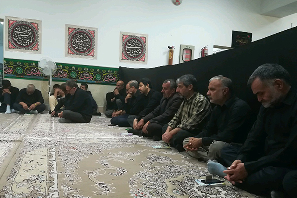 امام حسین(ع) ذبیح اعظم خداوند است امام حسین(ع) ذبیح اعظم خداوند است