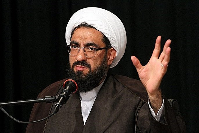 گلایه امام جمعه همدان از نبود انگیزه جدی در اصلاح ساختار بانکداری