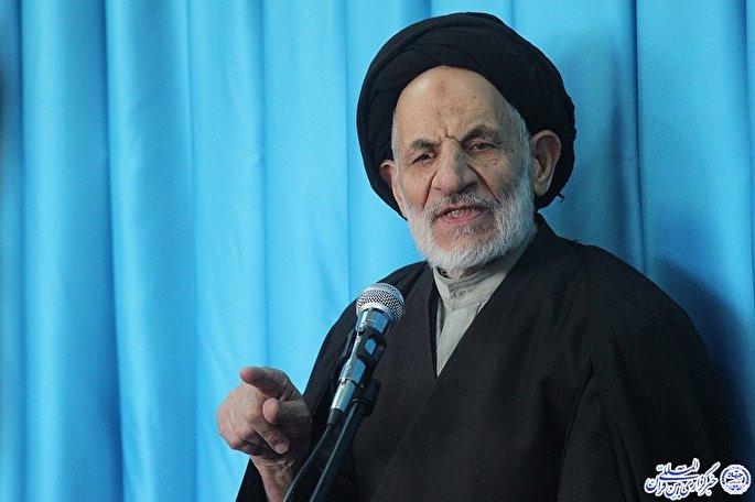 هنر باید مردم را در صحنه&zwnj;های معرفت تقویت کند