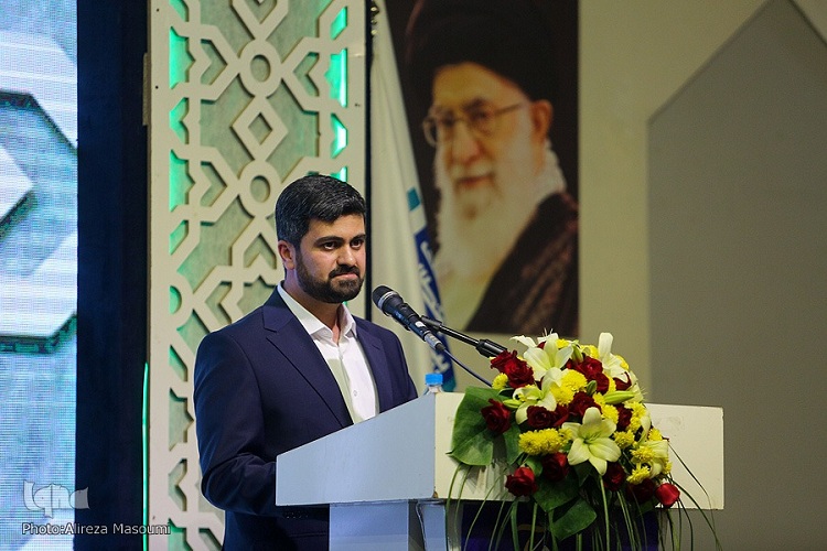 عاشورا؛ منبع الهام&zwnj;بخش برای شعر حکمت