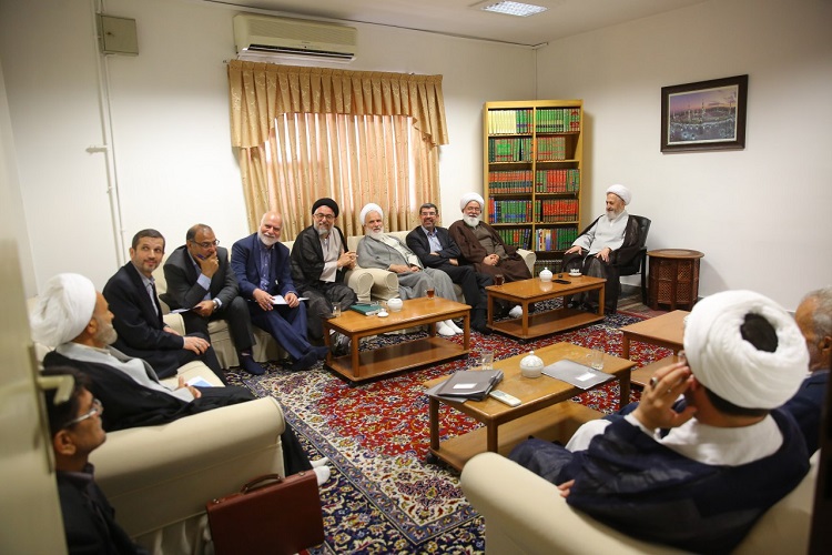 اعلام آمادگی آیات عظام سبحانی و علوی&zwnj;گرگانی برای کمک به تدوین الگوی اسلامی ایرانی پیشرفت