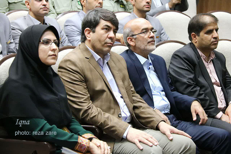 محیط زیست لازمه توسعه پایدار است محیط زیست لازمه توسعه پایدار است