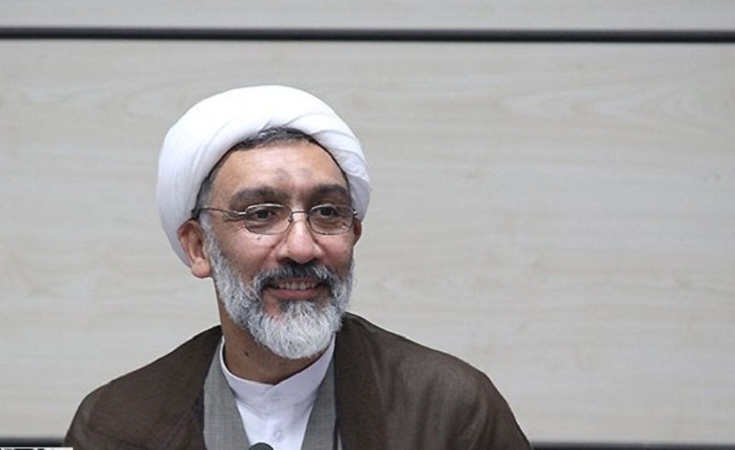دستگاه قضا در برخورد با فساد با کسی تعارف ندارد