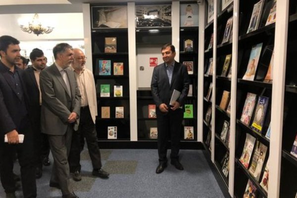 کتابخانه مرکزی پارک‌شهر تهران بازگشایی شد