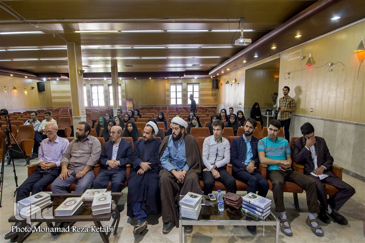گزارش تصویری از آغاز رقابت دانشجویان قرآنی پیام&zwnj;نور همدان