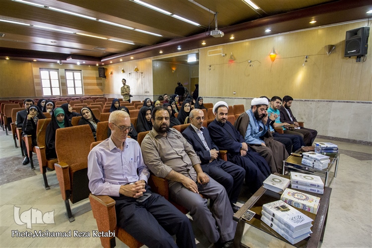گزارش تصویری از آغاز رقابت دانشجویان قرآنی پیام&zwnj;نور همدان