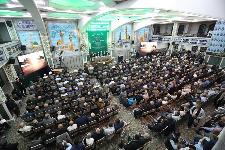 نشست تخصصی بین&zwnj;المللی پیرغلامان حسینی در یزد برگزار شد