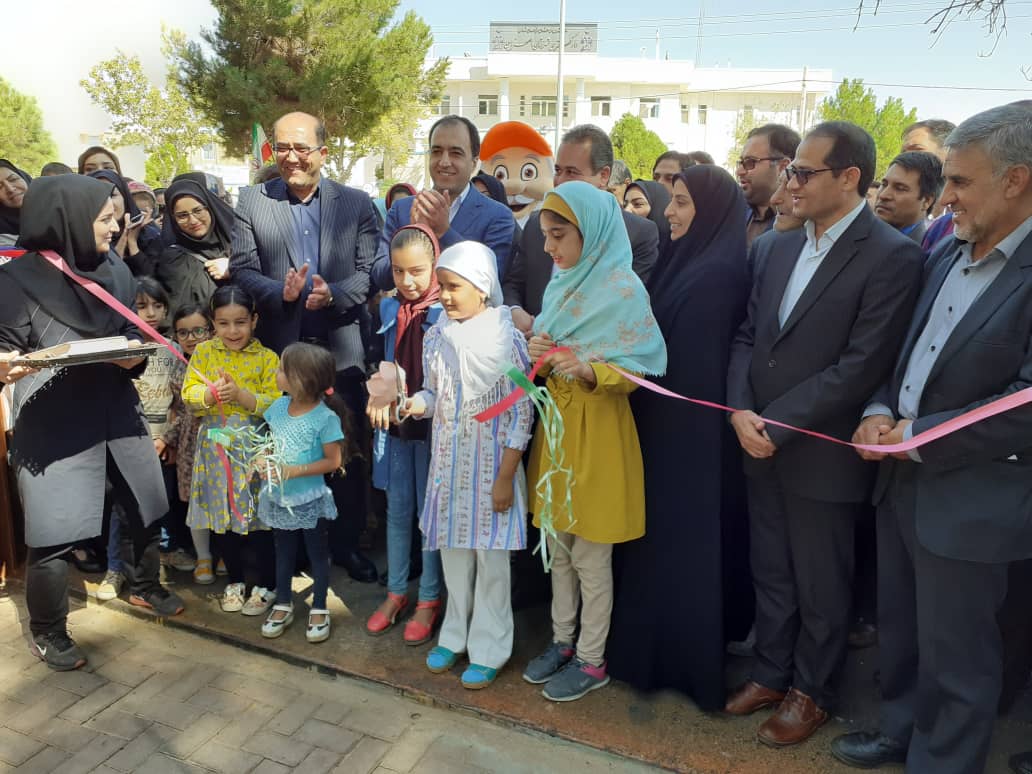 بوستان بانوان اسفراین افتتاح شد