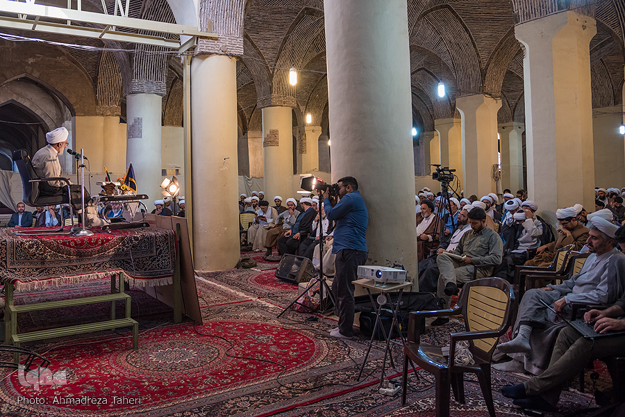 گردهمایی طلایه داران
