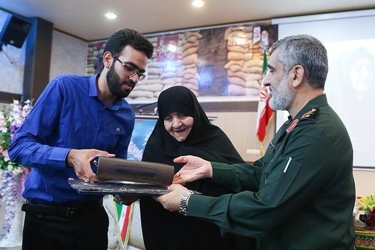 عکس از تسنیم عکس از تسنیم