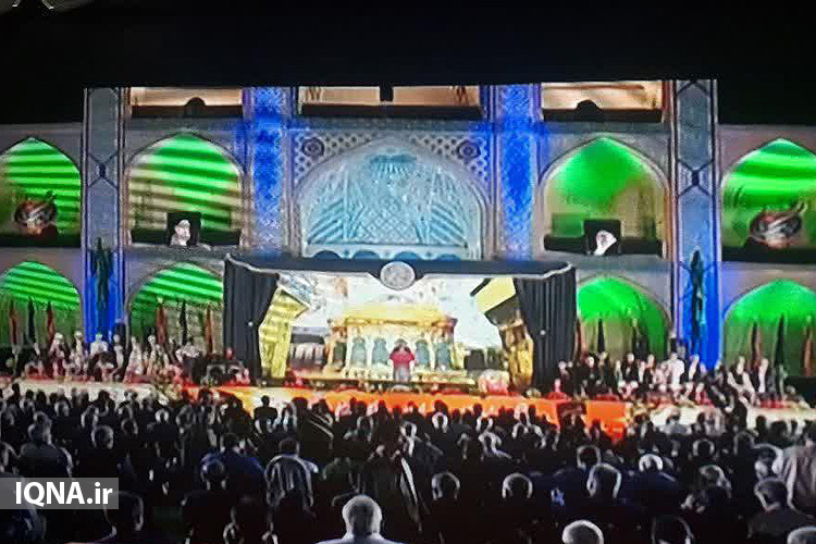 حسینیه ایران امسال رنگ و بوی دیگری گرفت