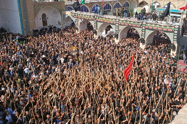 فردا//نگاهی به آئین هزارساله مذهبی قالیشویان مشهد اردهال فردا//نگاهی به آئین هزارساله مذهبی قالیشویان مشهد اردهال